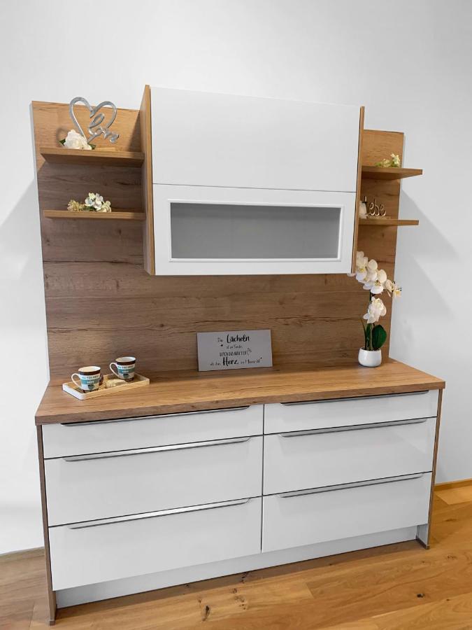 Traum Panorama Apartment Mit Berg & Seeblick อัลท์มุนสเตอร์ ภายนอก รูปภาพ