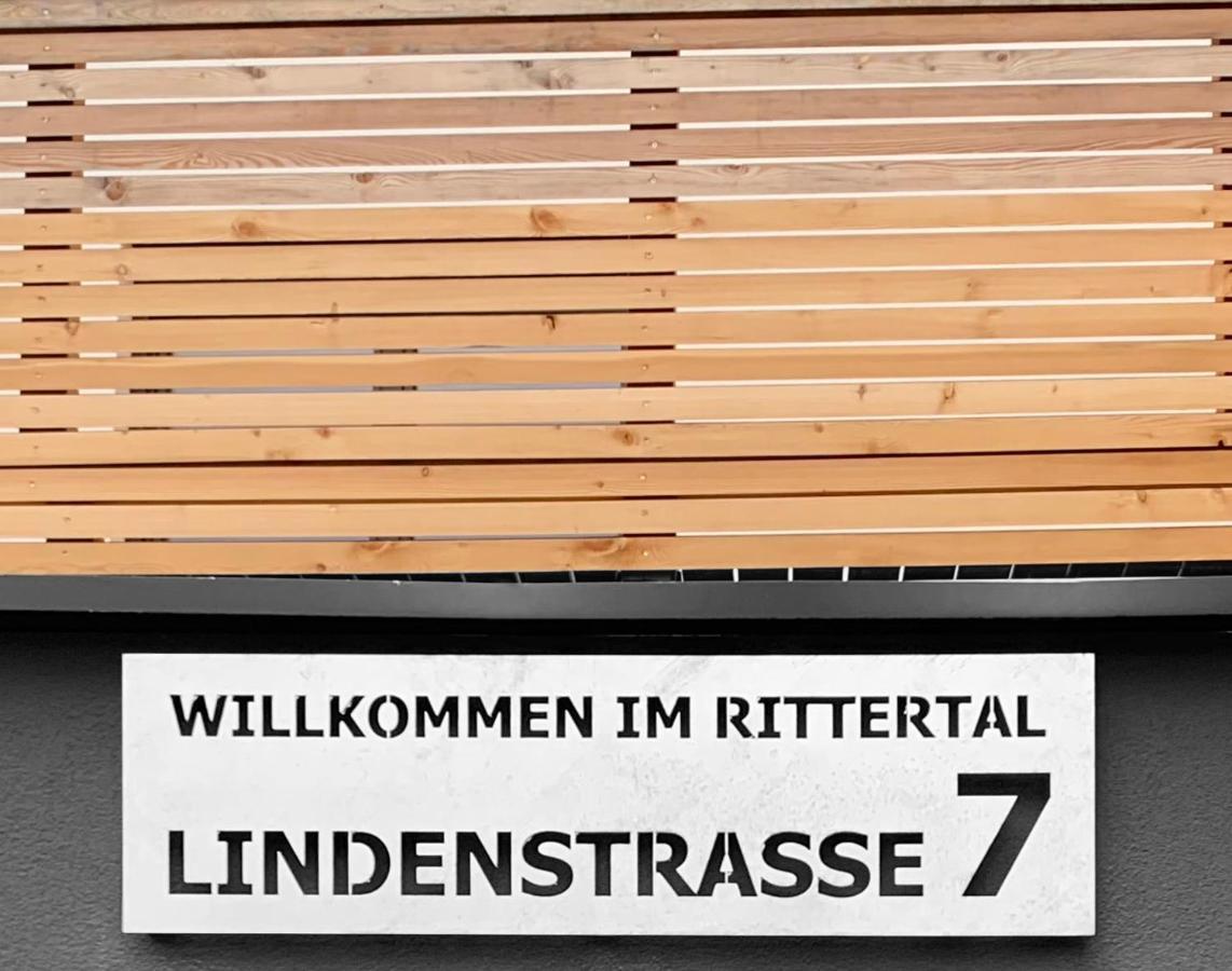 Traum Panorama Apartment Mit Berg & Seeblick อัลท์มุนสเตอร์ ภายนอก รูปภาพ